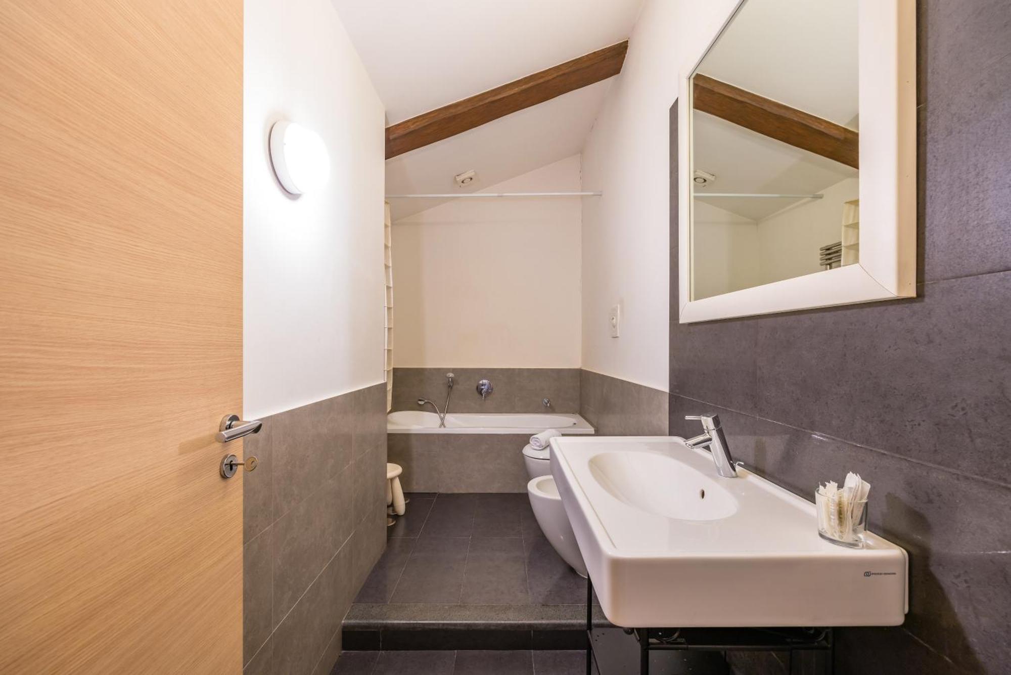 Duomo Grand Family Loft Apartman Nápoly Kültér fotó
